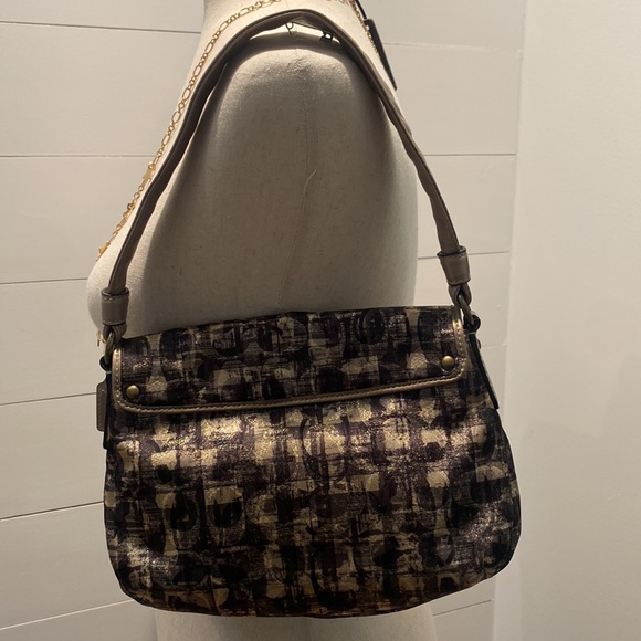 Coach Gold/Black mini shoulder Bag EUC - Picture 3 of 11